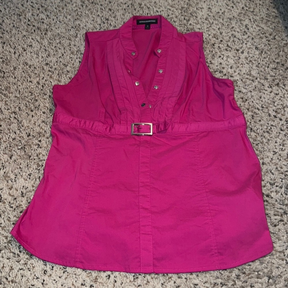 Fuchsia top
